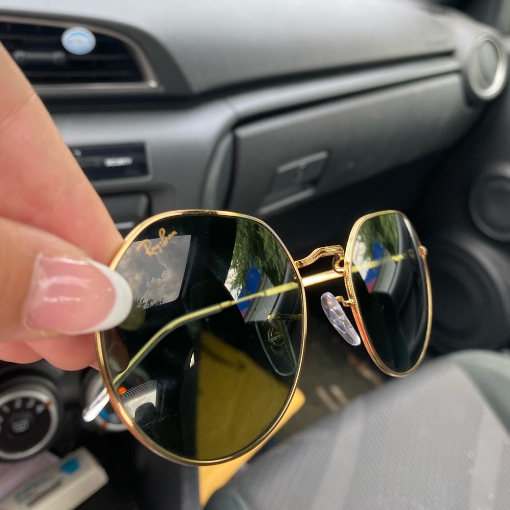 RayBans - Picture 2 of 5